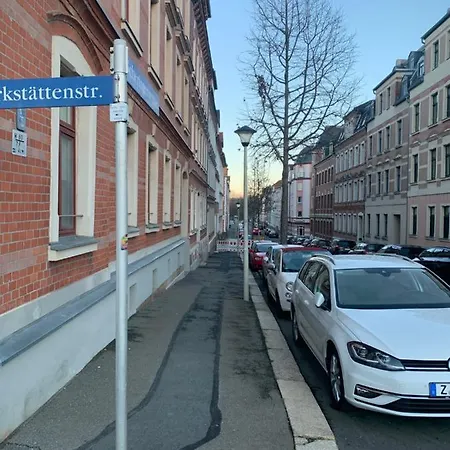 Apartment Zum Bahnhof *